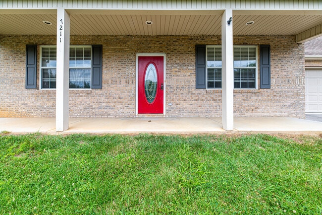 Photo - 7211 Remagen Ln