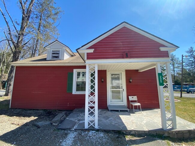 Photo - Chestnut Grove Village 01