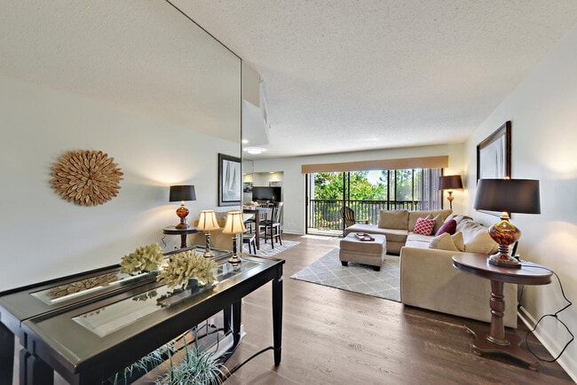 Photo - 1605 S US Hwy 1 Unidad F303