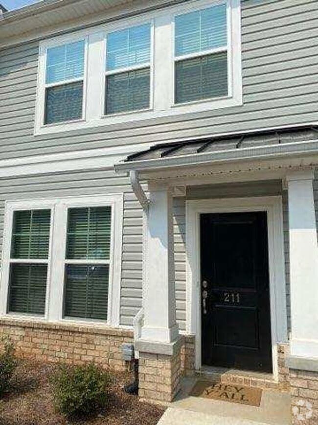 Building Photo - Great Townhouse downtown Columbia