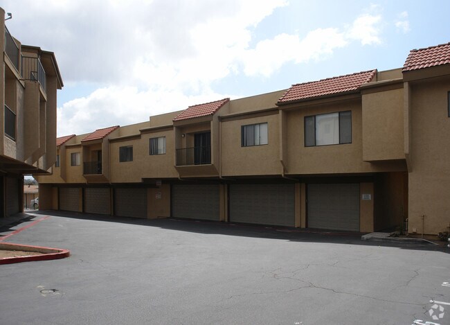 Admiralty Apartments - Admiralty Apartments