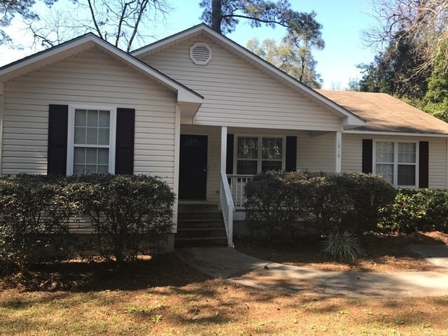Building Photo - 1816 Iola Dr