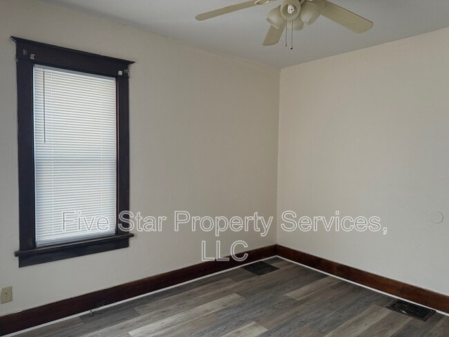 Photo - 1708 S Loveland Ave