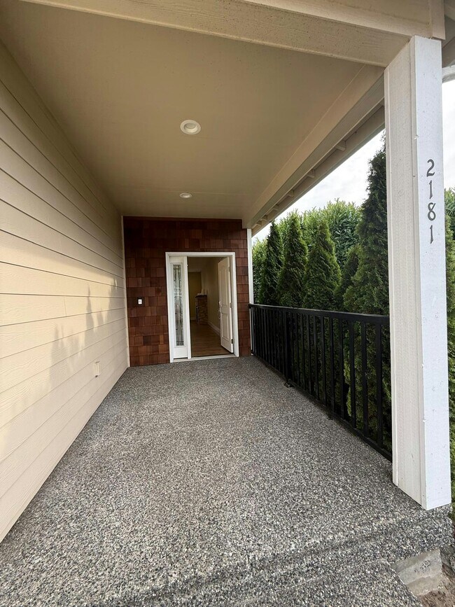 2181 Marianas Ln
