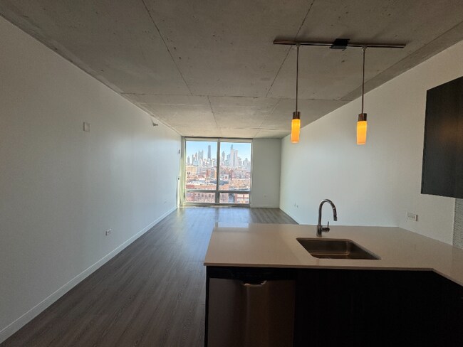 Photo - 1001 W Chicago Ave Unidad N-0605