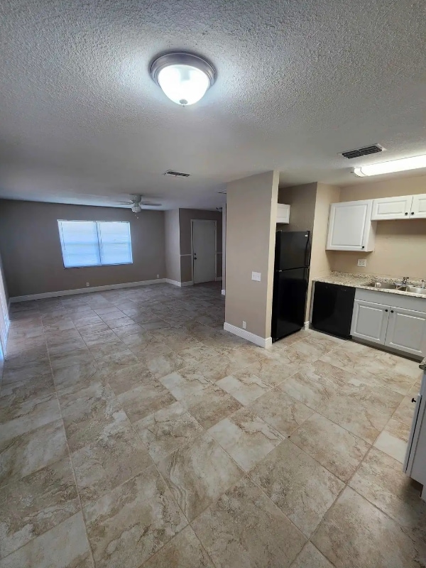 Photo - 5605 Struthers Ct Unit 5605