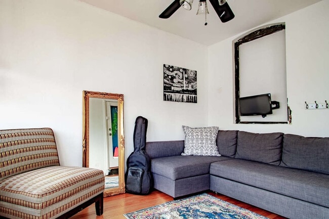 1203 West Virginia Ave NE Unit SI ID1633284P