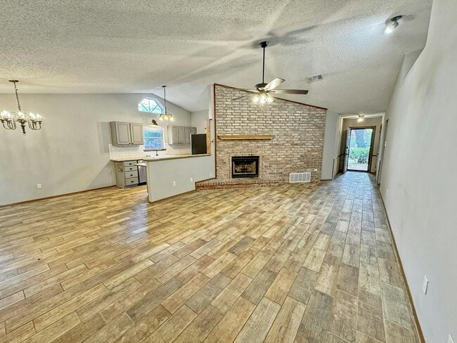 Photo - 1815 Ramada Dr