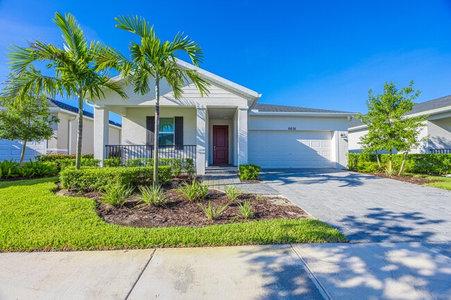 Photo - 6616 Cloverdale Ave