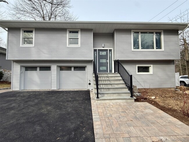 Building Photo - 33 Gaines St