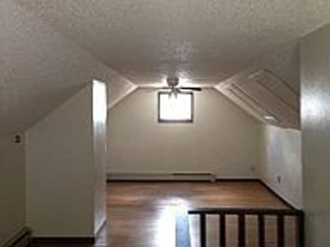 Photo - Cute house for Rent