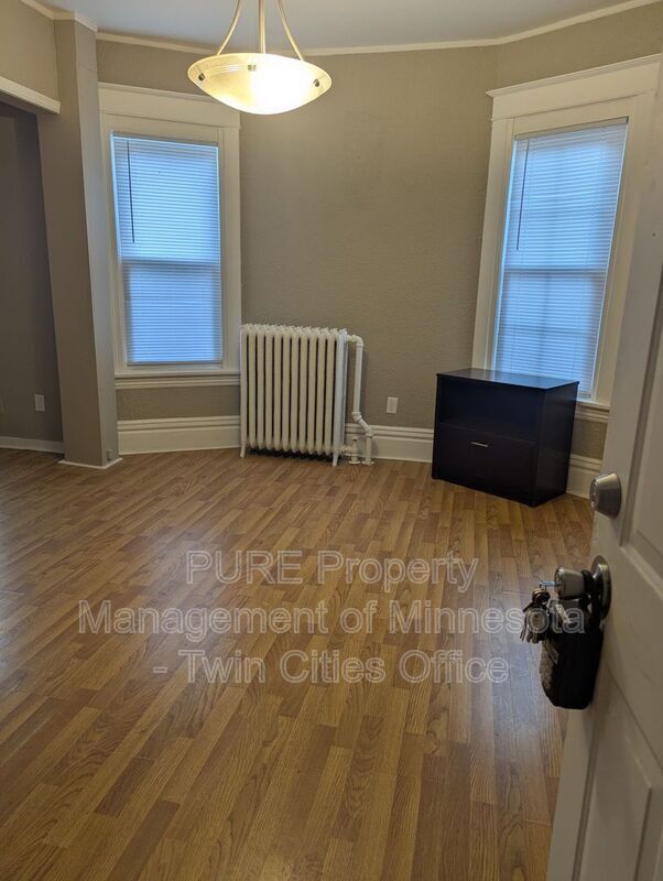 Photo - 605 Van Buren Ave Unit 2