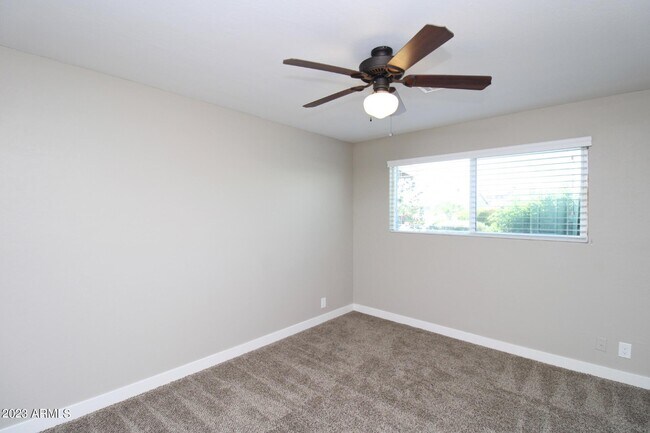 Photo - 7307 E Portland St