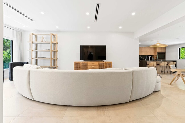 Photo - 281 NE 48th Terrace Unit ID1044569P