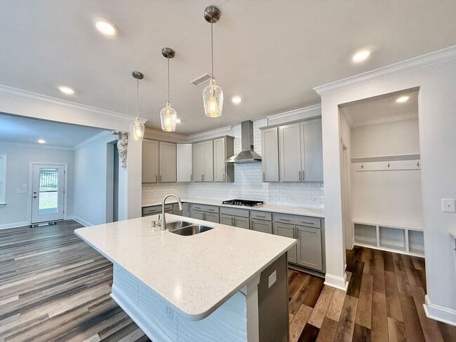 Photo - 1120 Copper Beech Ln