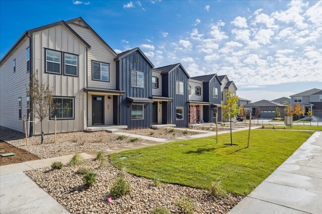 Villas at Ridgeline Vista