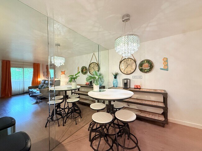 Photo - AVAILABLE NOW!! Lovely Upper Level - 1 Bedroom 1 Bathroom in Palm Springs Villas II!