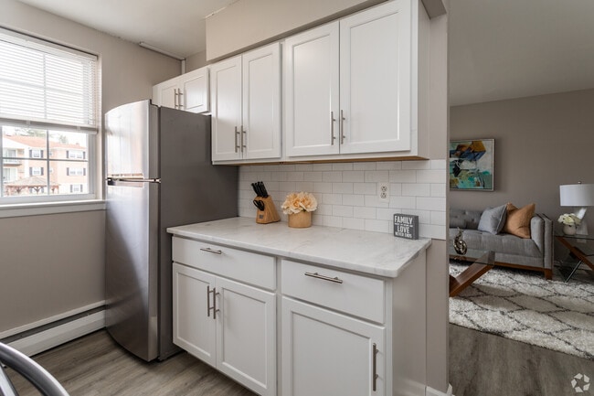 Photo - Liberty Square Apartments