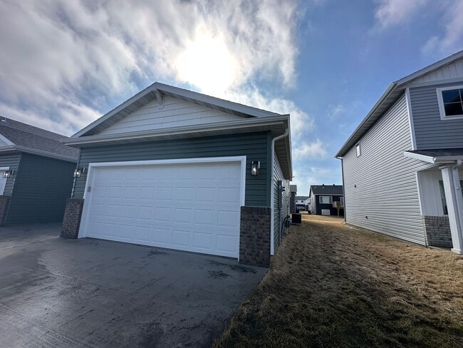 Photo - 4-Bedroom, 2-Bathroom Twin Home in South Fargo!