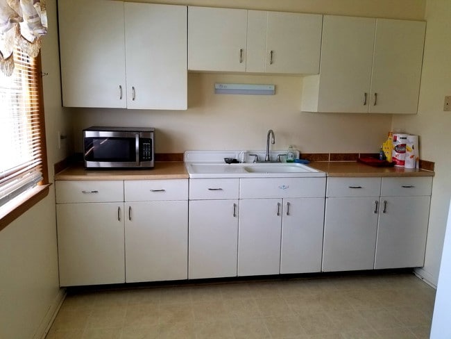 Photo - 5201 W Howard Ave Unit 1