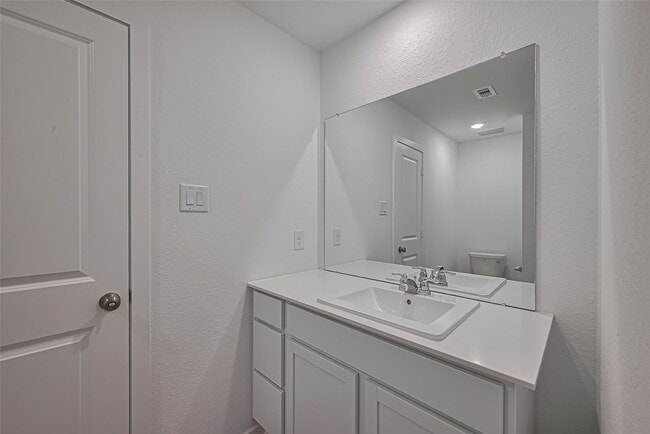 Photo - 28930 Rustic Windmill Wy