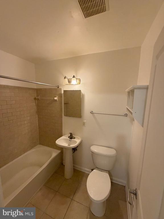 3107 Naylor Rd SE Unit 301