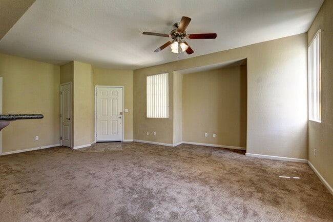 Photo - 10225 King Henry Ave