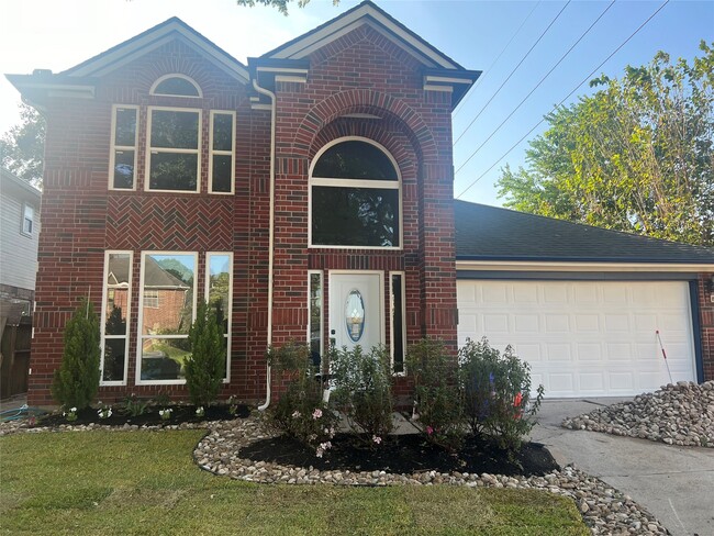 Building Photo - 8023 Carmel Cir