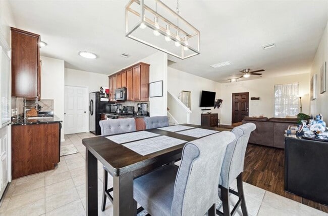 Photo - 10422 Lyndon Meadows Dr