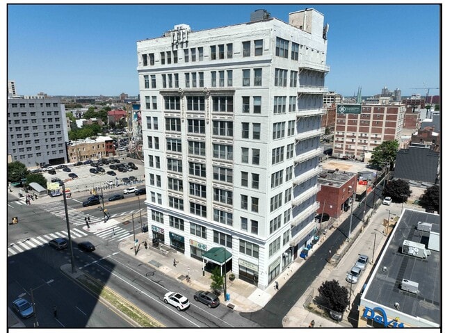 Building Photo - 511 N Broad St Unit 901