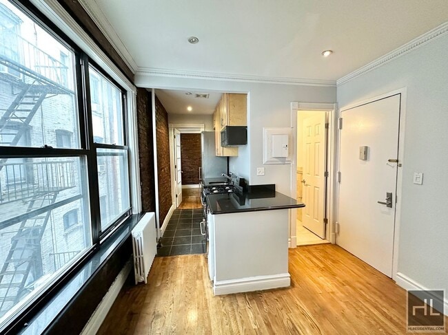 Photo - Beautiful 2 Bedroom Apartment In East Vill... Unit 5F
