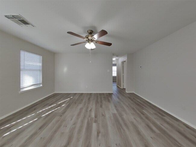Photo - 22823 Sugar Bear Dr