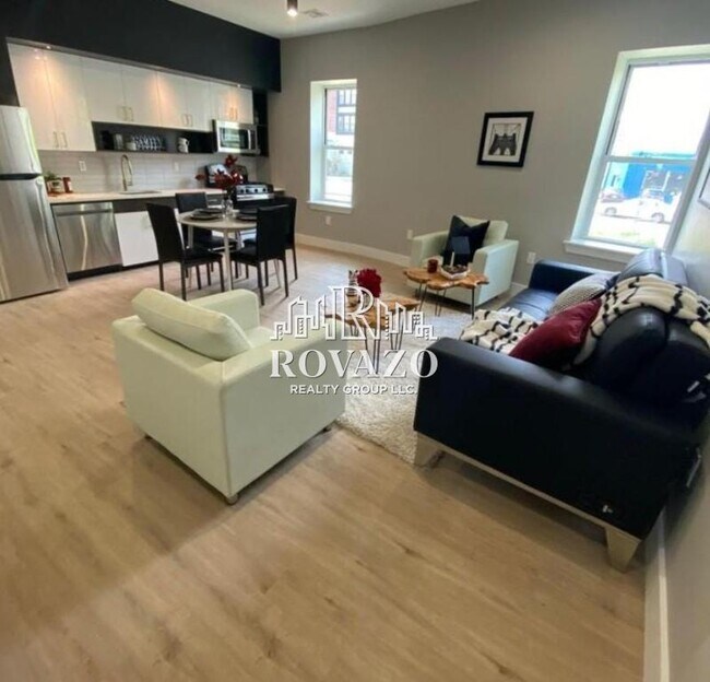 Photo - 502 William St Unidad 1C