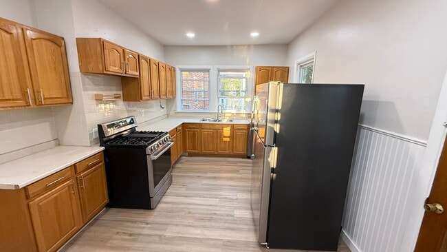 Photo - 36 Mayfield St Unit 2