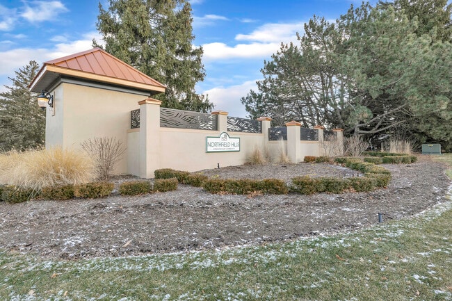Photo - 1592 Brentwood