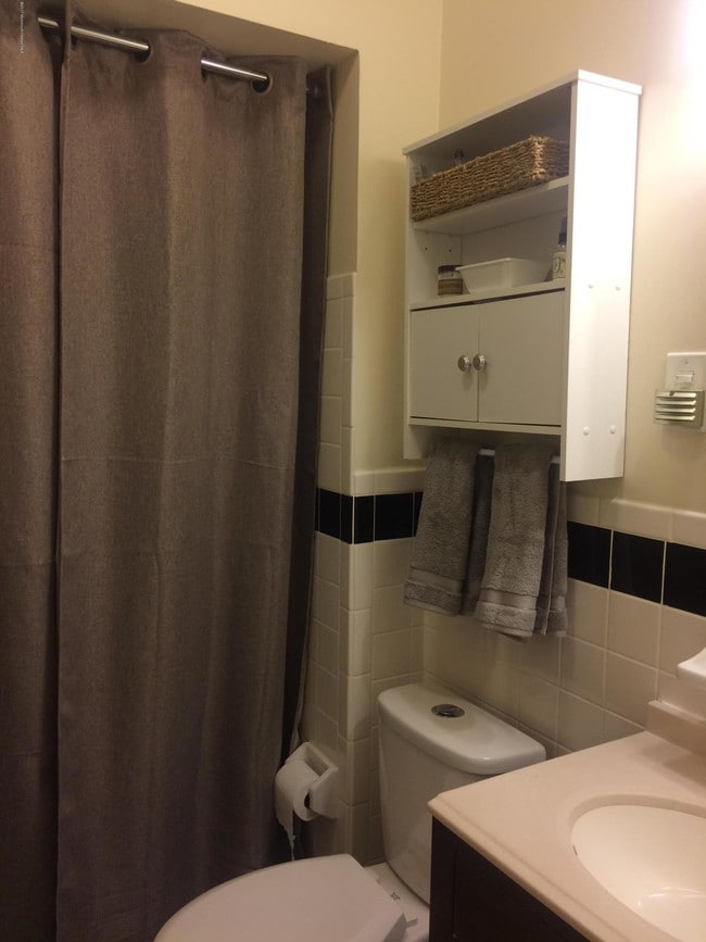 Photo - 1700 Webb St Unit 3G