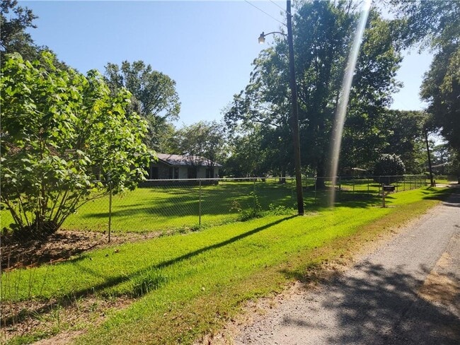 Photo - 8575 Clement Poiroux Ln