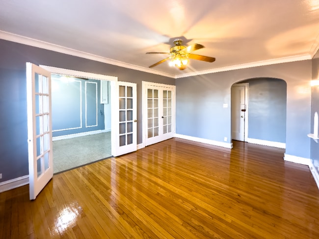 Building Photo - 1553 W 83rd St