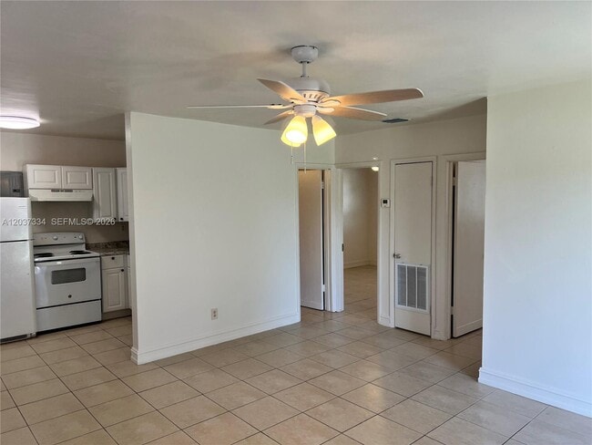Photo - 2910 NW 92nd St Unit 2910