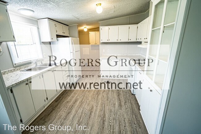 3 br, 2 bath House - 689 Blue Wing Rd