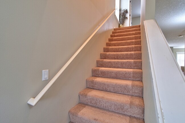 Photo - 17536 SW Parkway Ct