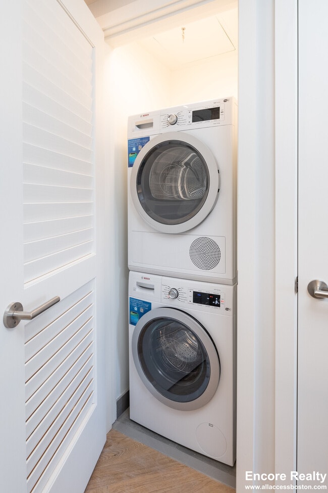 Photo - 12 Commonwealth Ave Unit 604