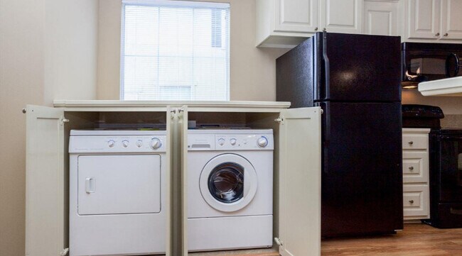 2/2 Laundry