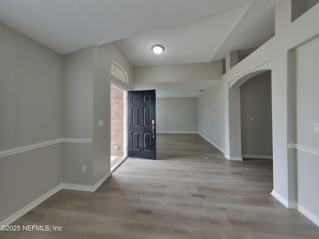 Photo - 984 Fox Chapel Ln