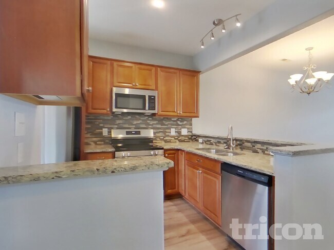 Photo - 11626 Lioness St