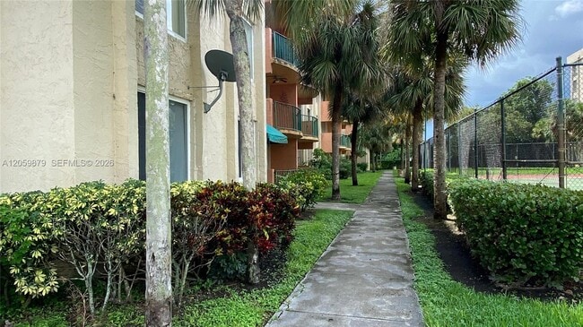 9350 Fontainebleau Blvd Unit 602