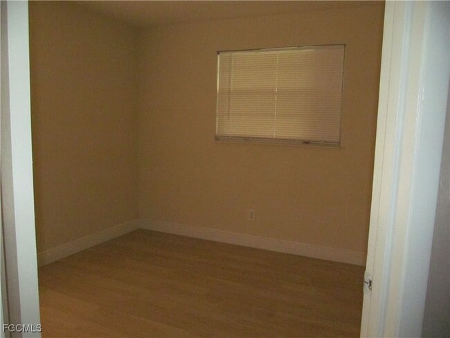 Photo - 1411 Caywood Cir S