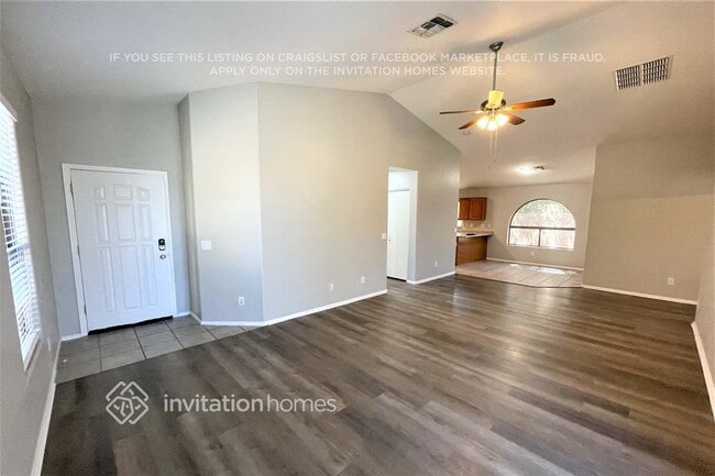 Photo - 16030 W Diamond St
