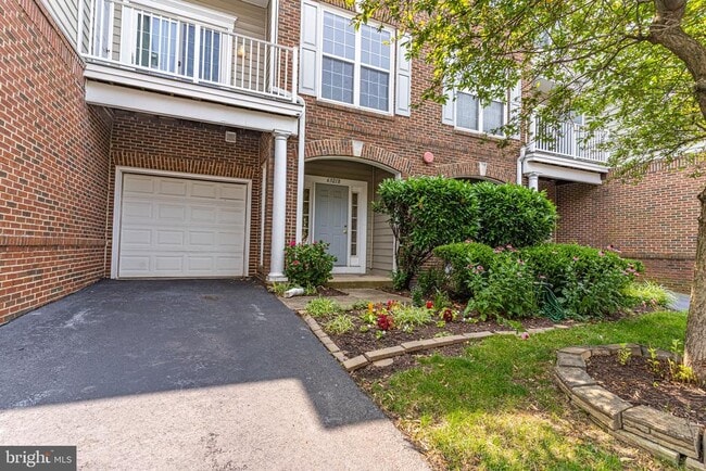 Building Photo - 6321 Eagle Ridge Ln