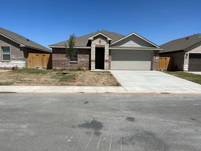 Beautiful Home in Homestead at Parks Bell ... - Beautiful Home in Homestead at Parks Bell ...